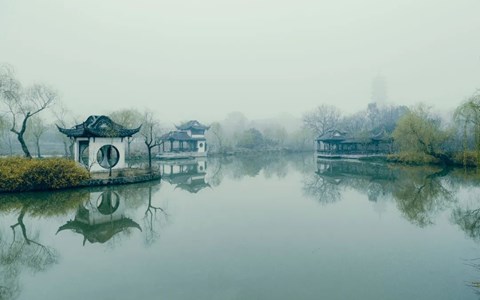 比成都安逸,比苏杭秀美,这座低调的小城藏着江南最美的秋!