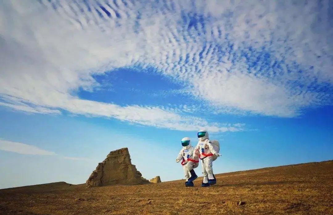 和我一起私奔到月球表面吧！